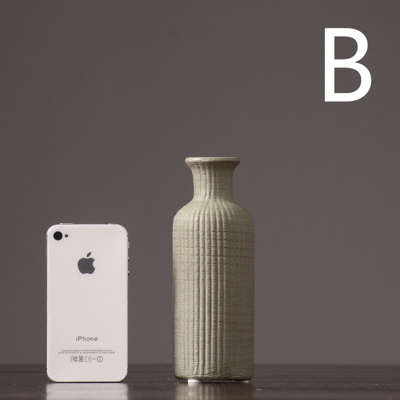 Ceramic Dried Flower Vase for Home Décor