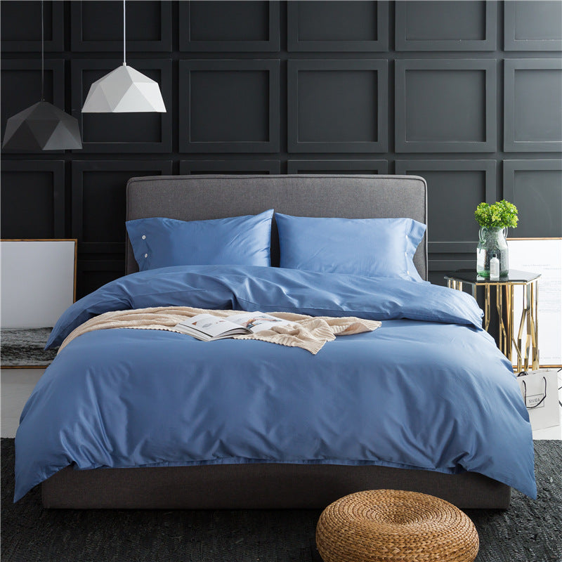 Four-Piece Bedding Set in Pure Color