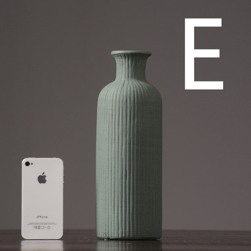 Ceramic Dried Flower Vase for Home Décor