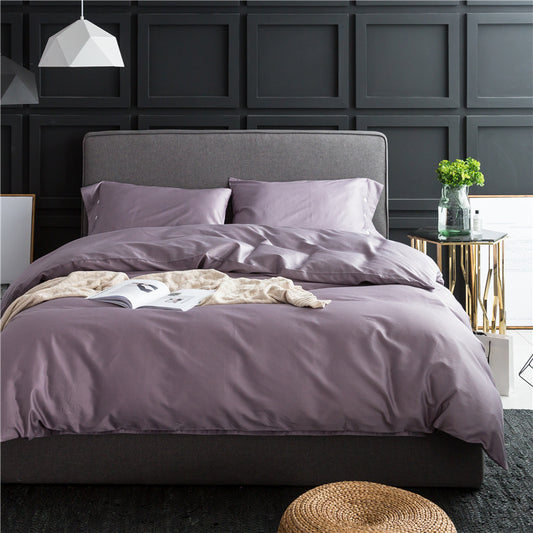 Four-Piece Bedding Set in Pure Color